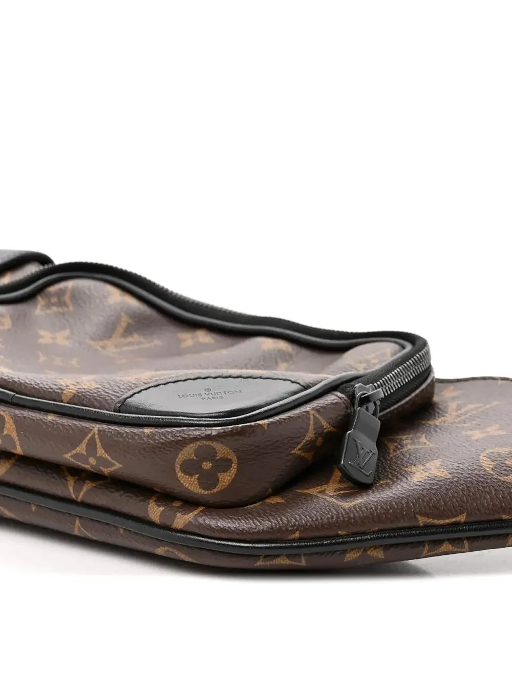 Louis Vuitton Macassar Christopher #339608L15B